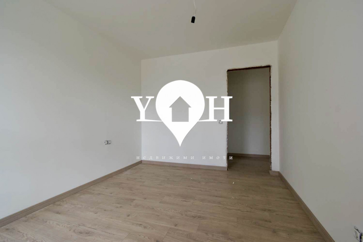 Продава 3-стаен София 77802