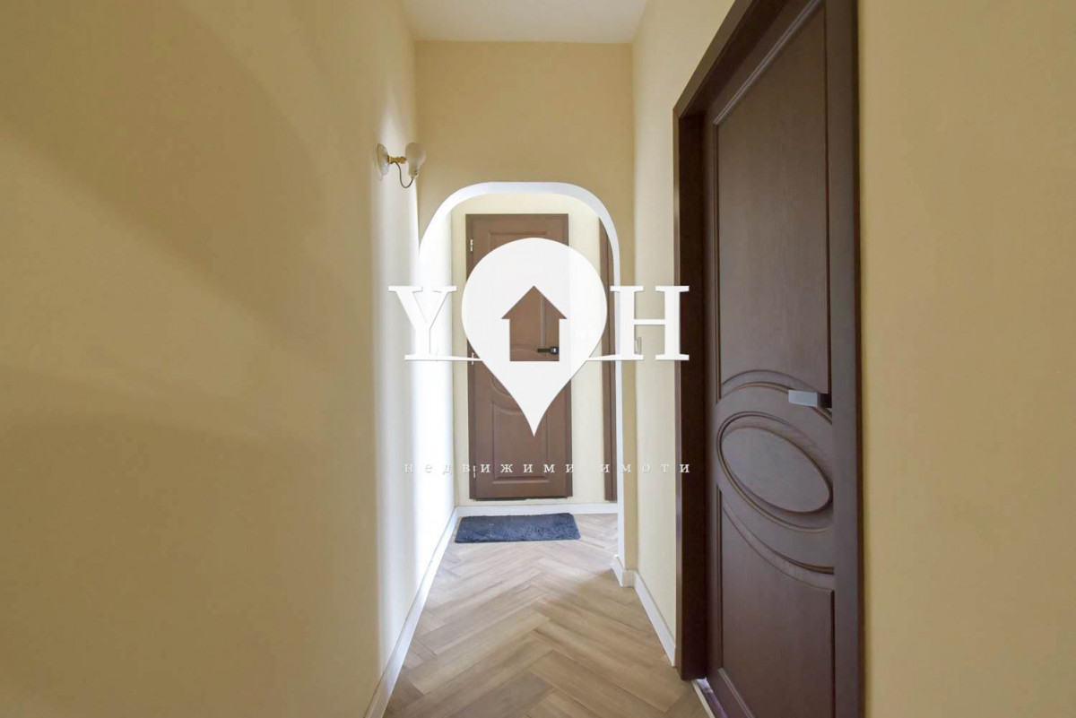 Продава 3-стаен София 77781