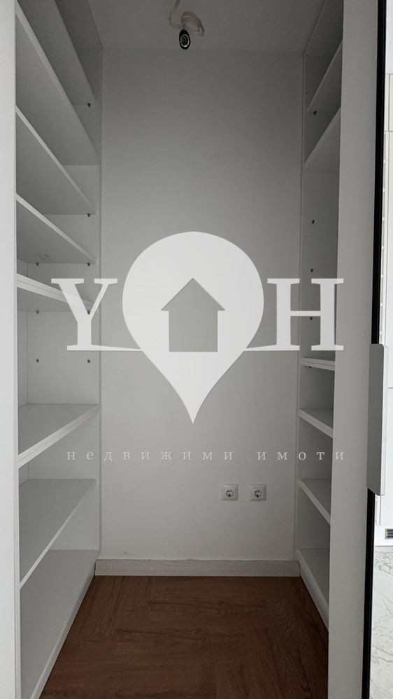 Продава 3-стаен София 78180