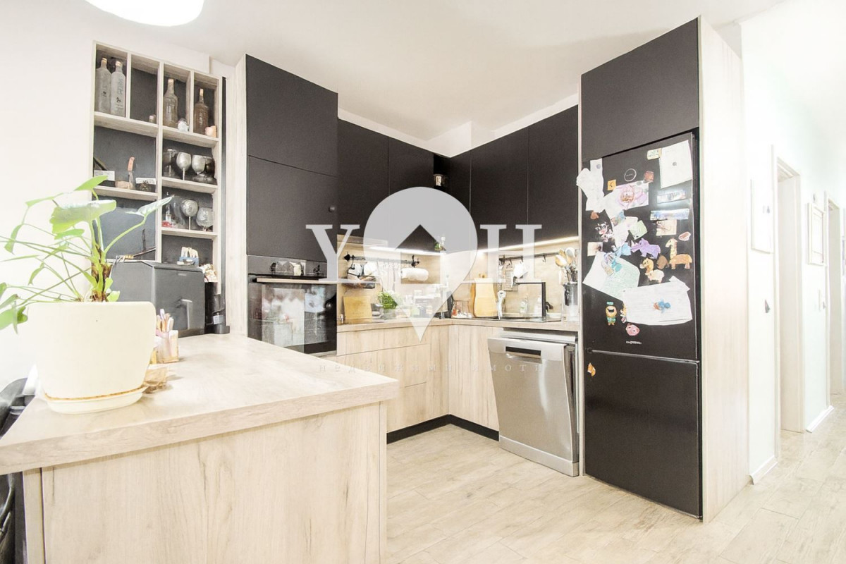 Продава 3-стаен София 77838