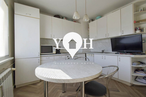 Продава 3-стаен София 77781